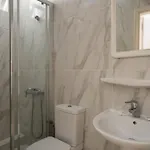 Karras Livin Appartement Laganas