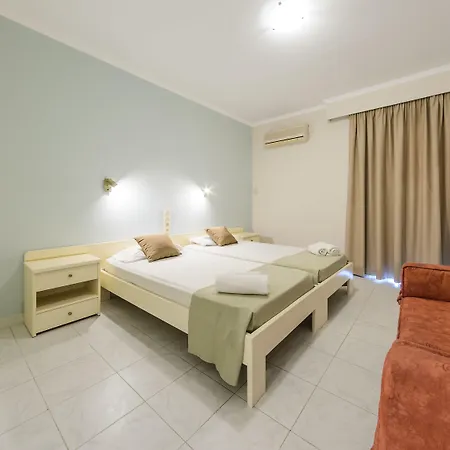 Karras Livin Apartamento Laganas