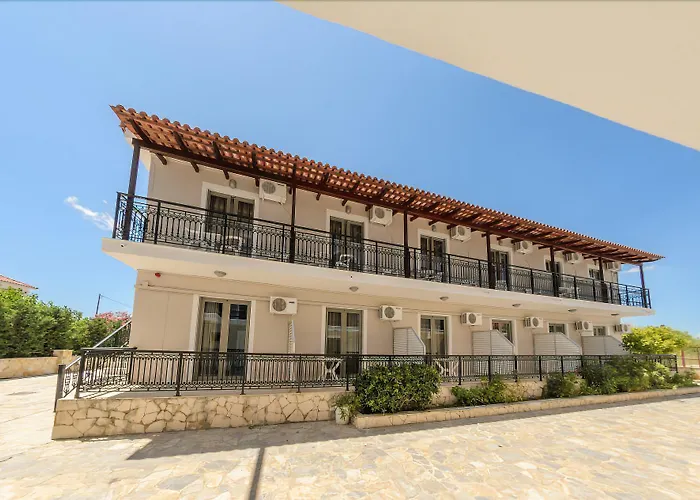 Karras Livin Apartamento Laganas